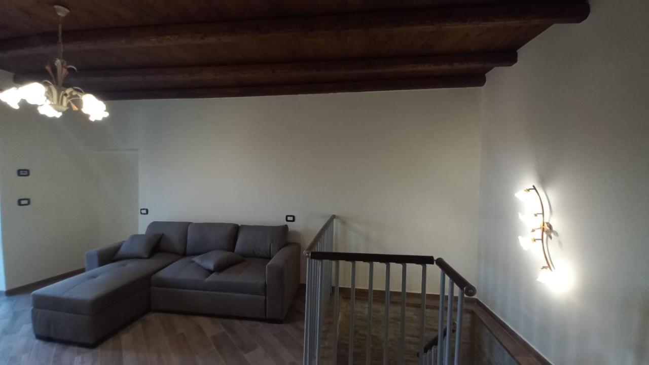 La maison du château Cremolino Extérieur photo